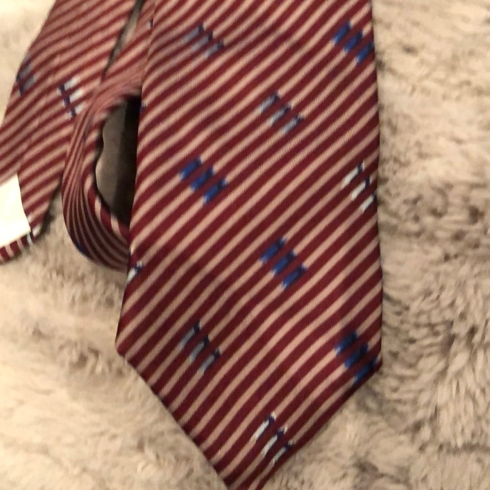 Christian Dior 100% silk red blue tie